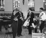 1992 AC75 concert 844 640x425