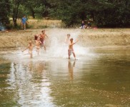 1990 AC kamp 12394 800x572